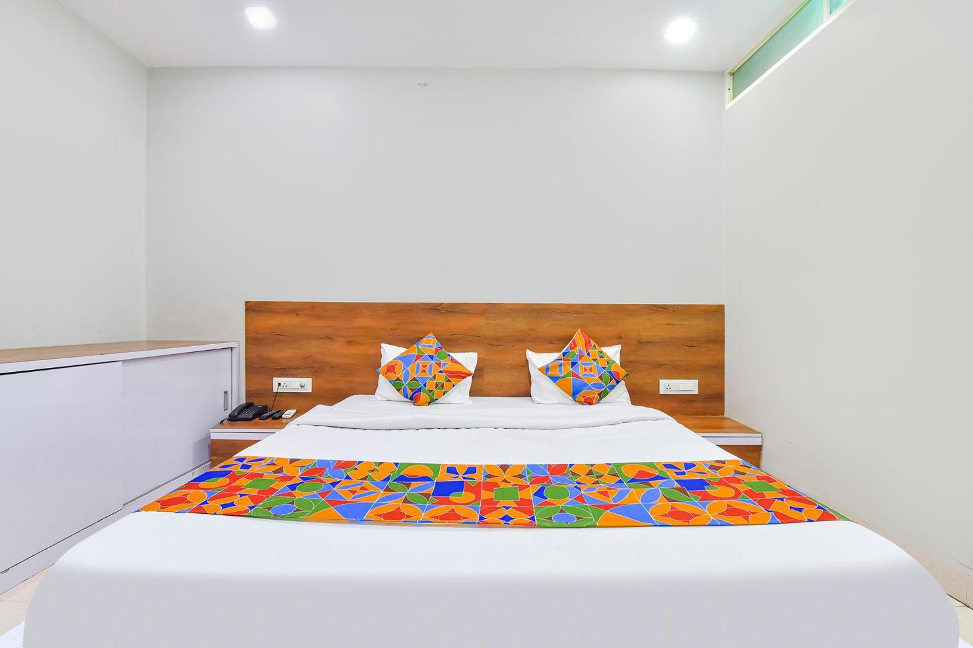 Fabhotel Raghumani Palace Ujjain Luaran gambar
